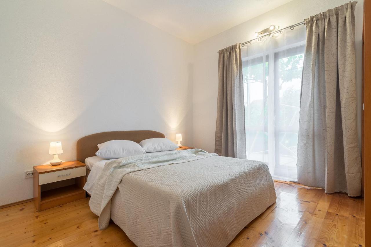 Ferienwohnung Olive gardens Primošten Exterior foto